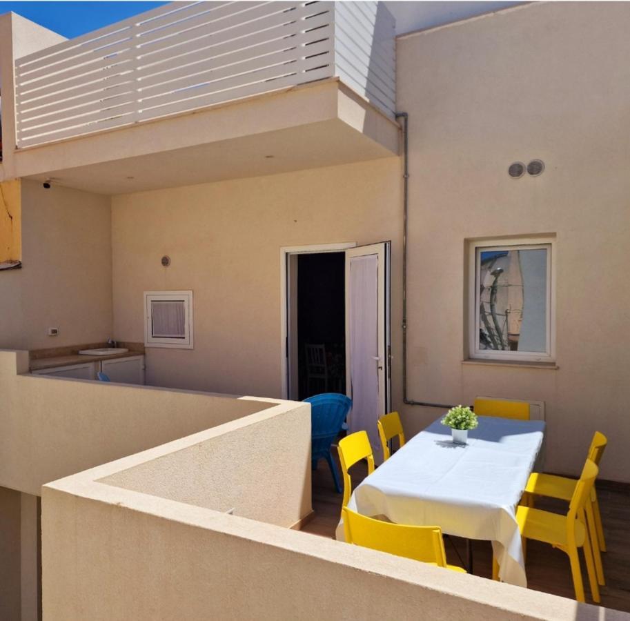 Beach Apartments Marina Di Ragusa Luaran gambar